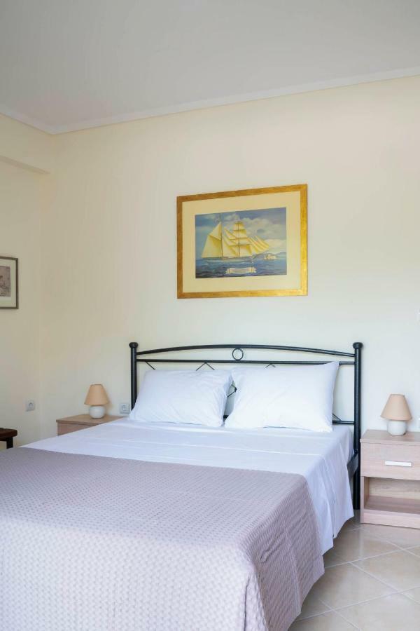 Alexandros Maisonettes Nea Moudania Extérieur photo